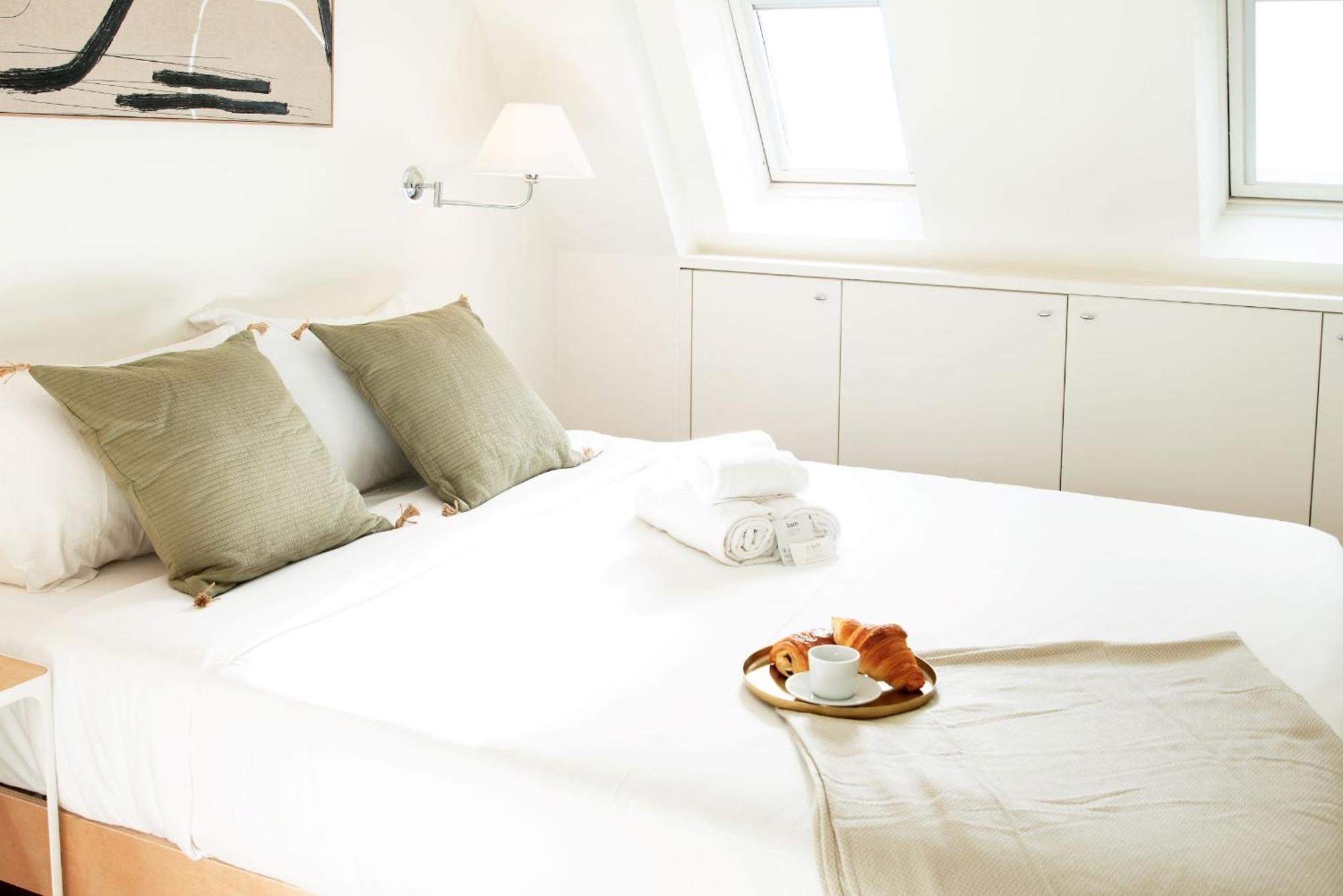 Appartamento Eiffel 2Br Avenue Parigi Esterno foto