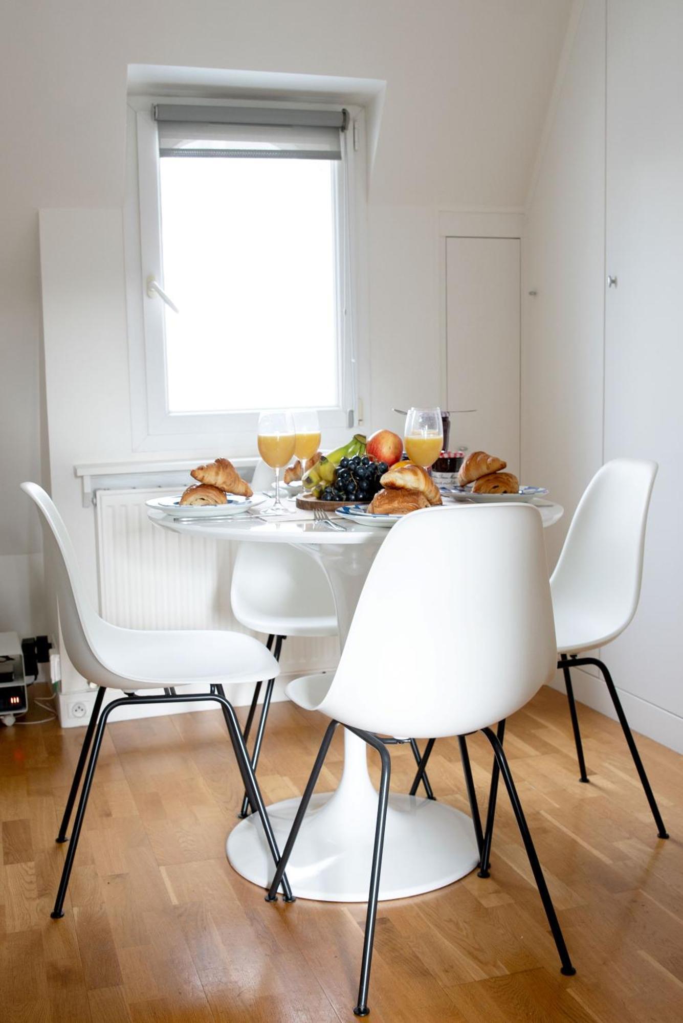Appartamento Eiffel 2Br Avenue Parigi Esterno foto