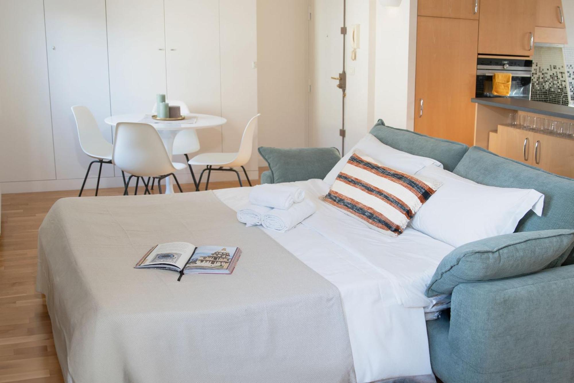 Appartamento Eiffel 2Br Avenue Parigi Esterno foto